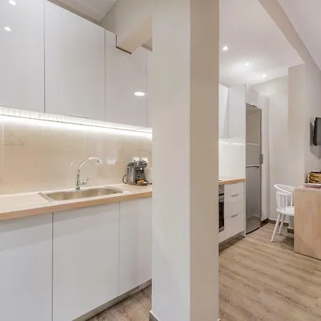 Cosy In The Heart Of The Centre Apartment *