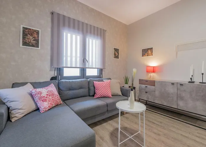 Cosy In The Heart Of The Centre